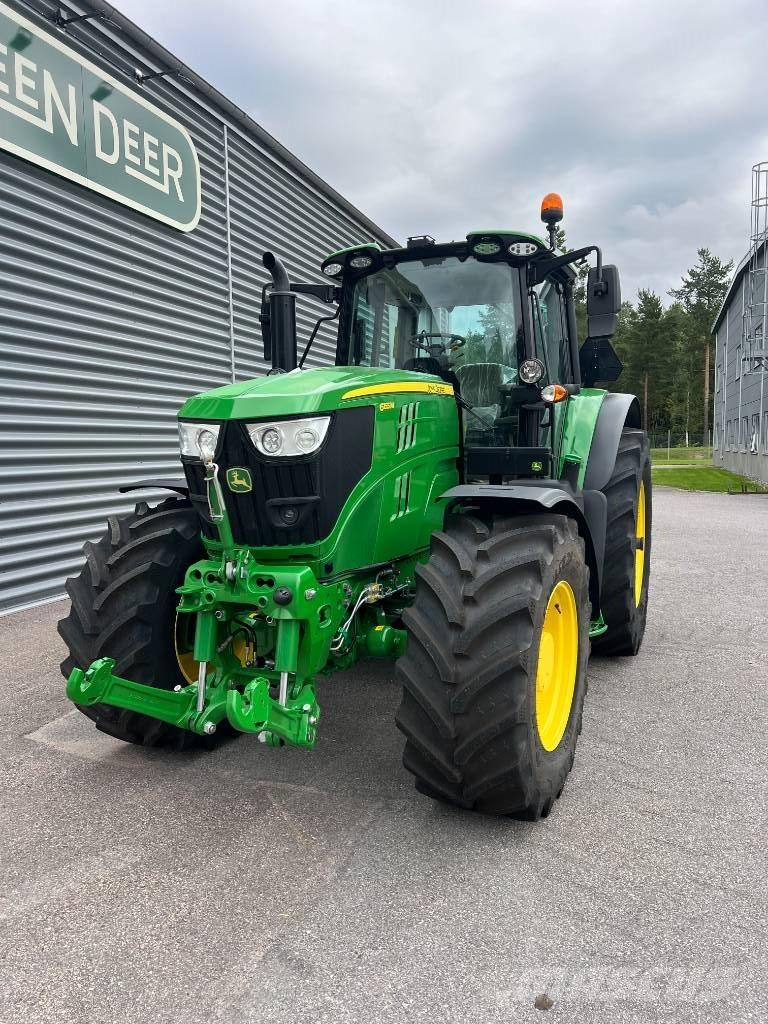 John Deere 6155 M الجرارات