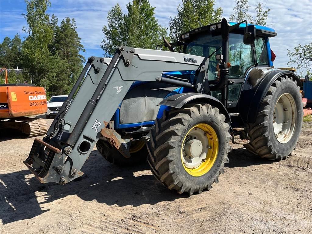 Valtra T170 الجرارات