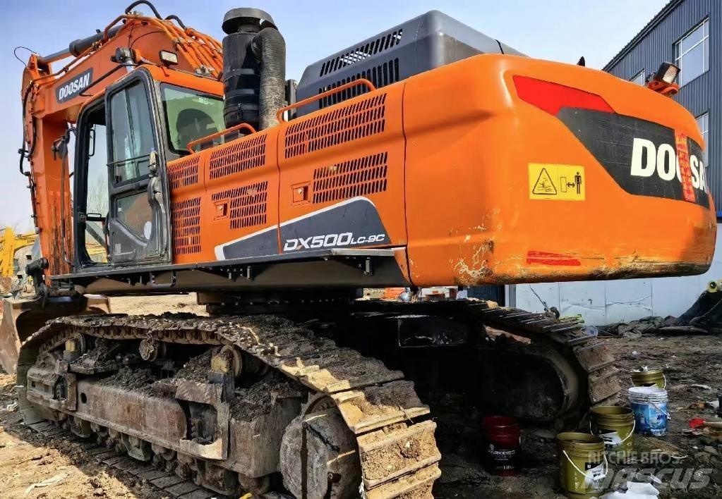 Doosan DX 420 LC حفارات زحافة
