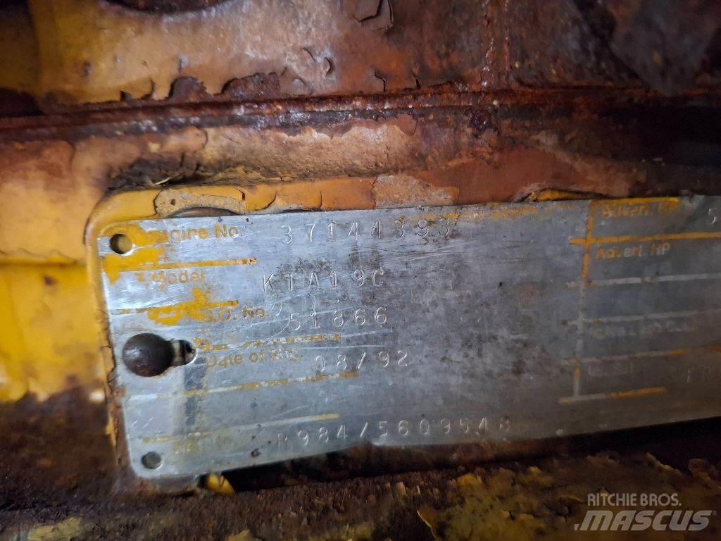 Cummins KTA19C محركات