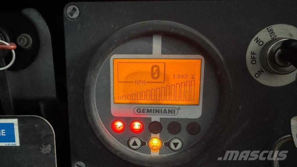 Palazzani XTJ 43 رافعات ومنصات أخرى