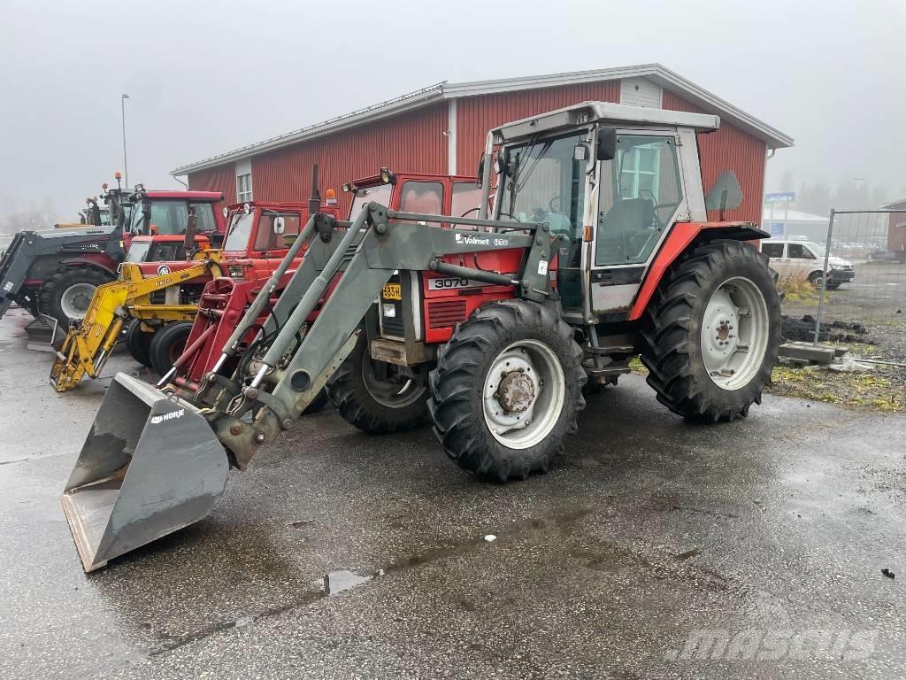 Massey Ferguson 3070 الجرارات