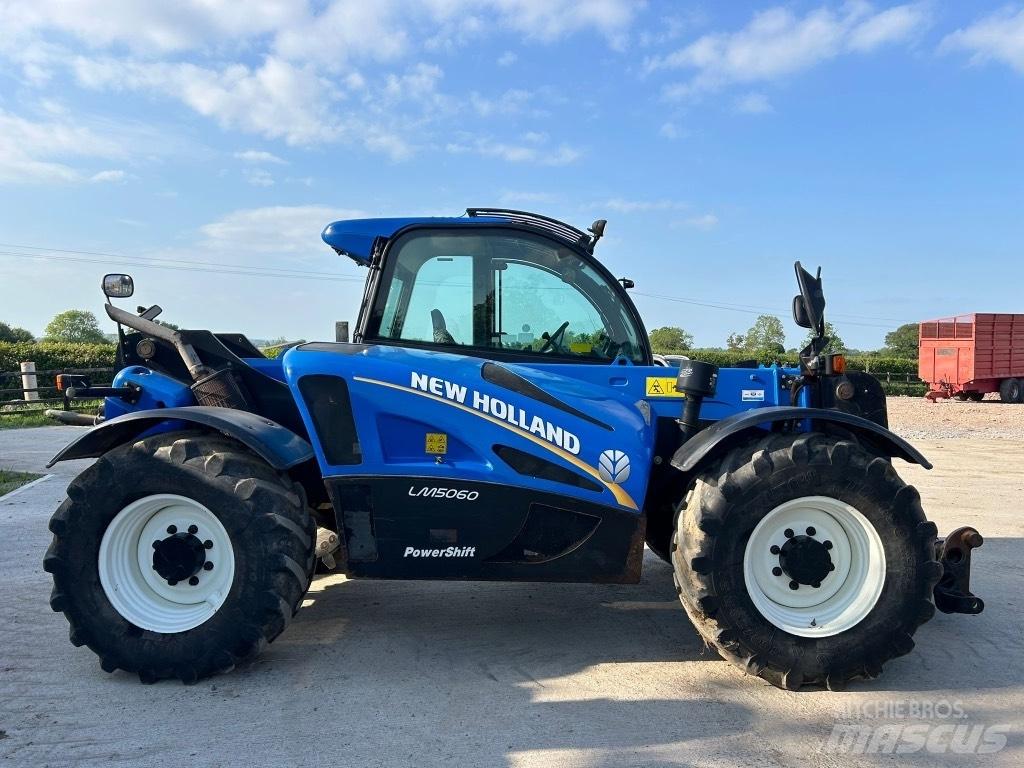 New Holland LM 5060 معدات مناولة لأغراض الزراعة