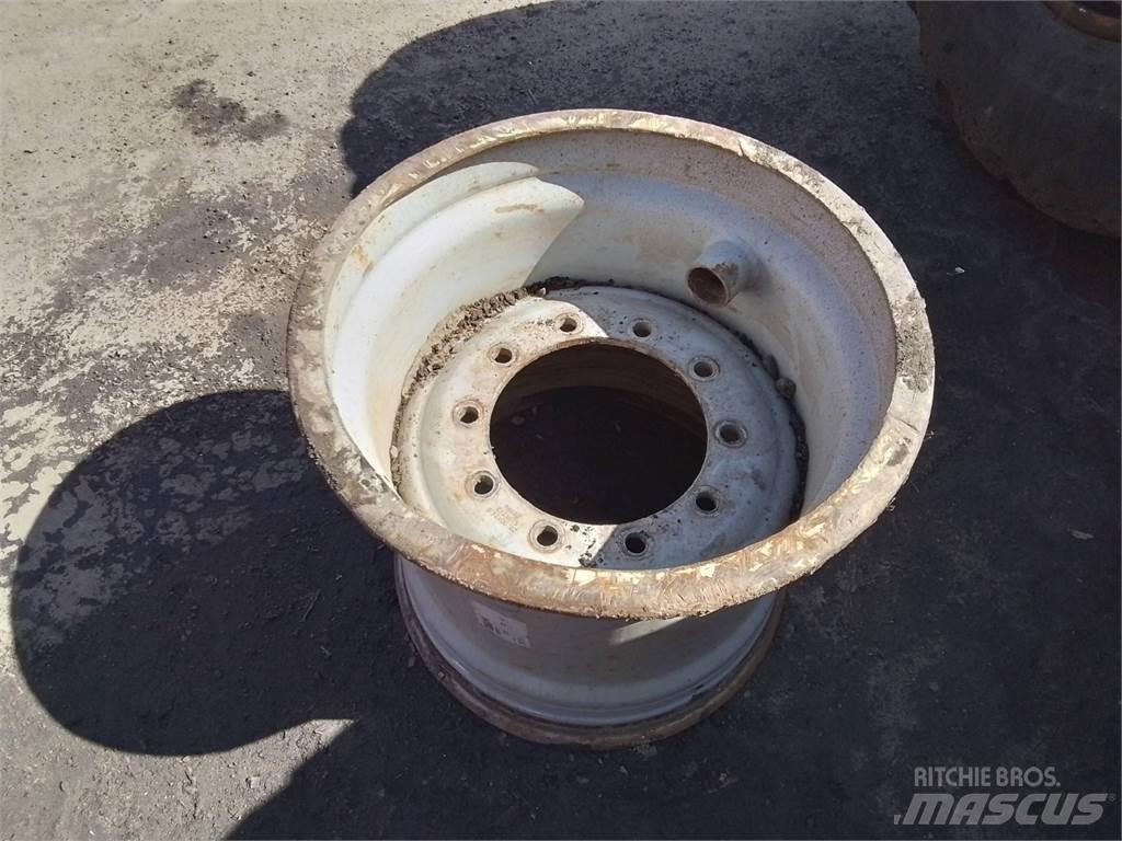Valmet 901 22x24,5 الإطارات والعجلات والحافات