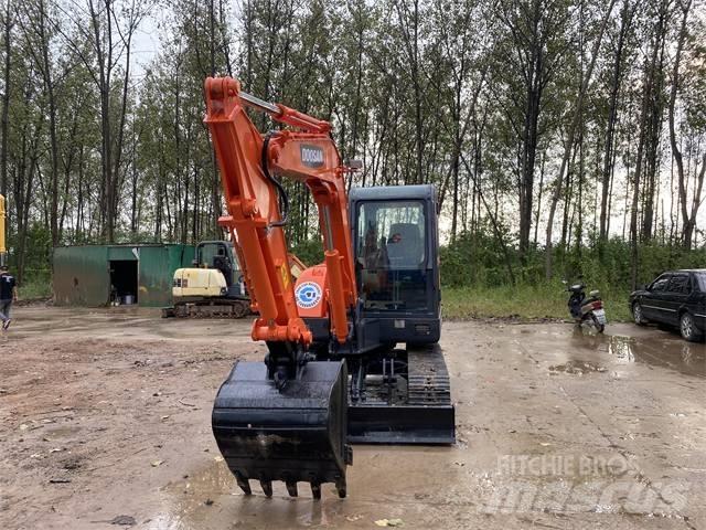 Doosan DH 60-7 حفارات صغيرة أقل من 7 طن (حفارات صغيرة)