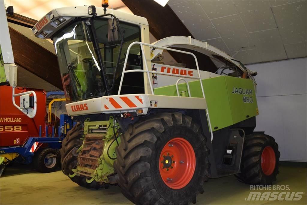 CLAAS Jaguar 850 علافات ذاتية الدفع