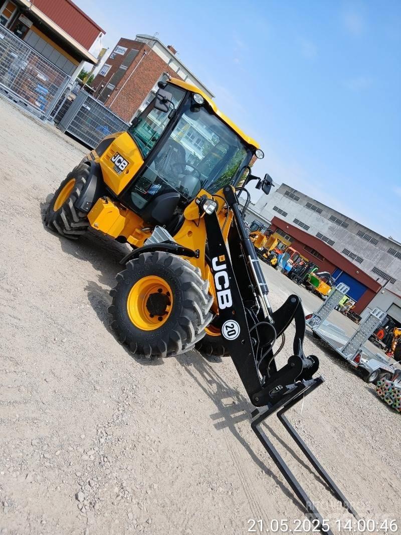 JCB 406 لوادر بعجل