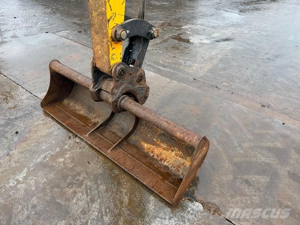 Bobcat E 50 EM حفارات صغيرة أقل من 7 طن (حفارات صغيرة)
