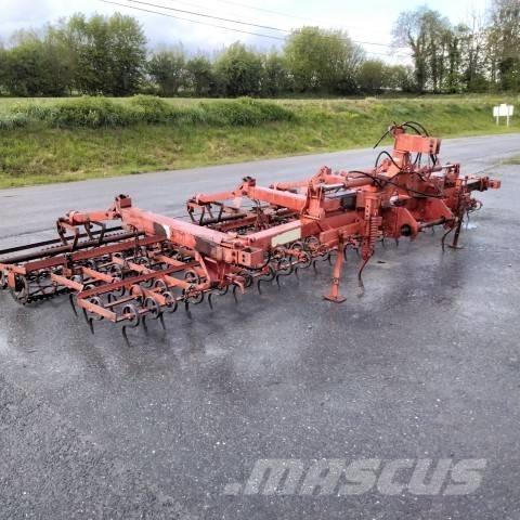 Krone 6M زلاقات ميدانية