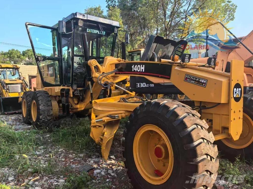 CAT 140H معدات تمهيد الطرق