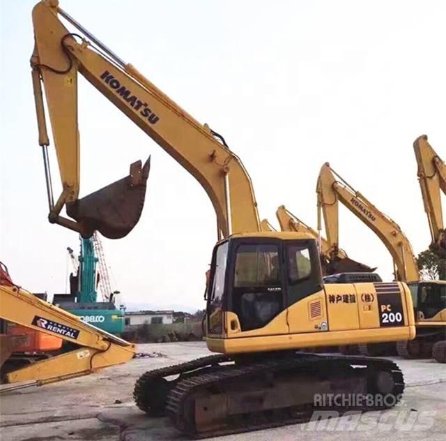 Komatsu PC 200-7 حفارات زحافة