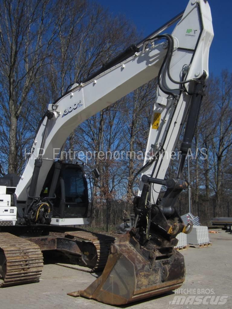 Hitachi ZX 300 LC-6 حفارات زحافة