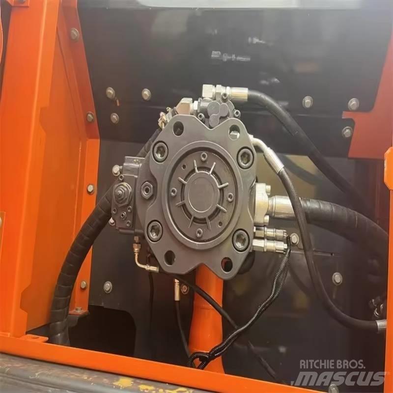 Doosan DX 300 LC-9C حفارات زحافة