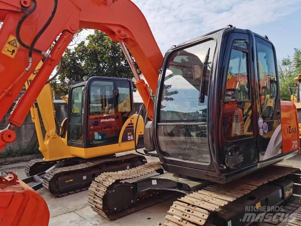 Hitachi ZX70 حفارات وسط 7 طن - 12 طن
