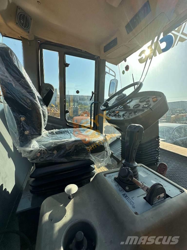 XCMG XS 203 J مداحل أحادية الأسطوانة