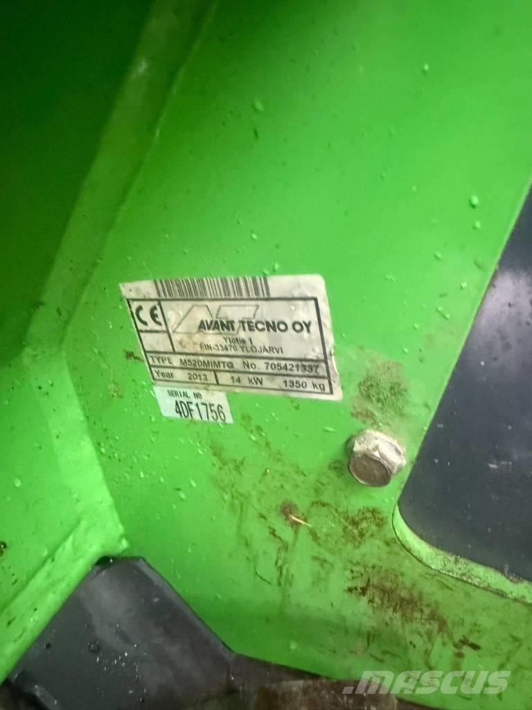 Avant 520 لوادر صغيرة