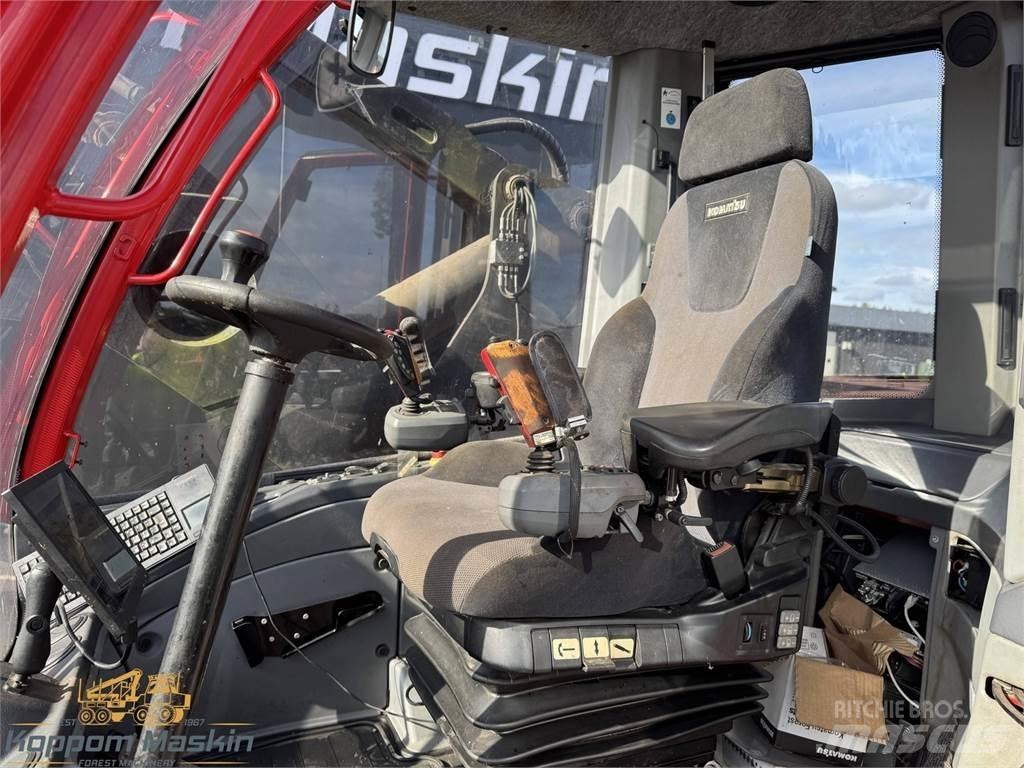 Komatsu 931XC حصادات