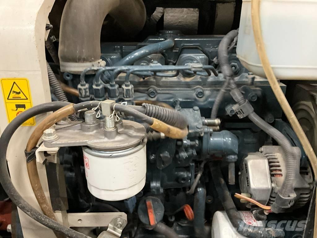 Kubota U 48-4 حفارات صغيرة أقل من 7 طن (حفارات صغيرة)