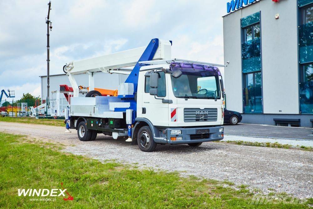 Wumag WT 300 المنصات الهوائية المثبتة على شاحنة