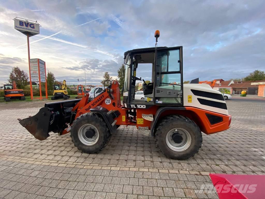 Yanmar V 100 لوادر بعجل