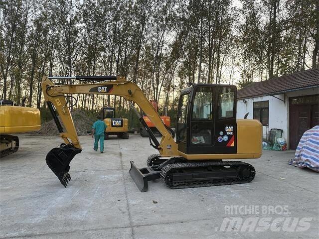 CAT 306E حفارات زحافة
