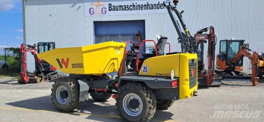 Neuson DW 50 ساحبات مفصلية