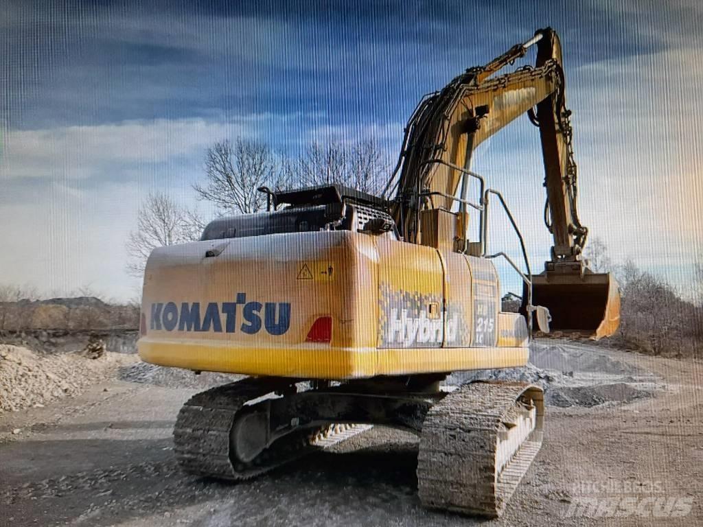 Komatsu HB 215 LC حفارات زحافة