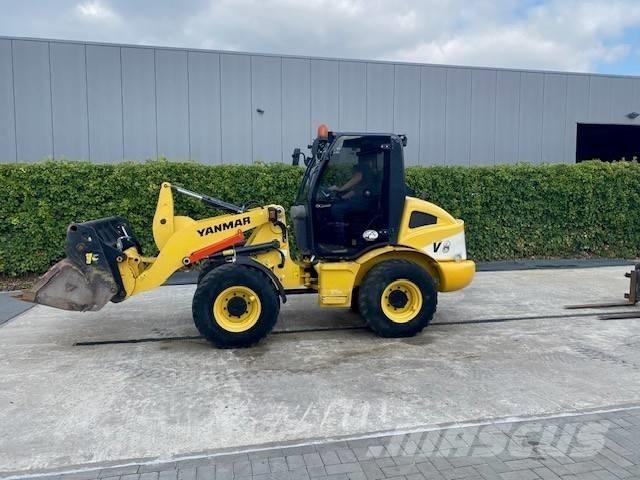 Yanmar V 8 لوادر بعجل