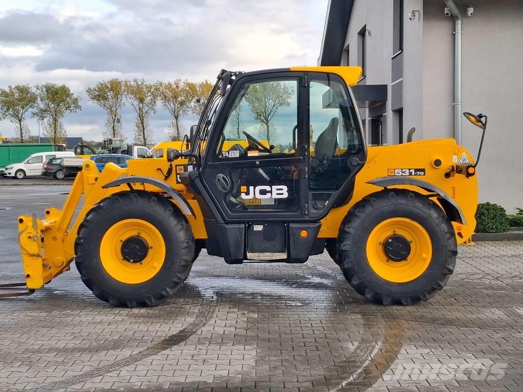 JCB 531-70 مناولات متداخلة