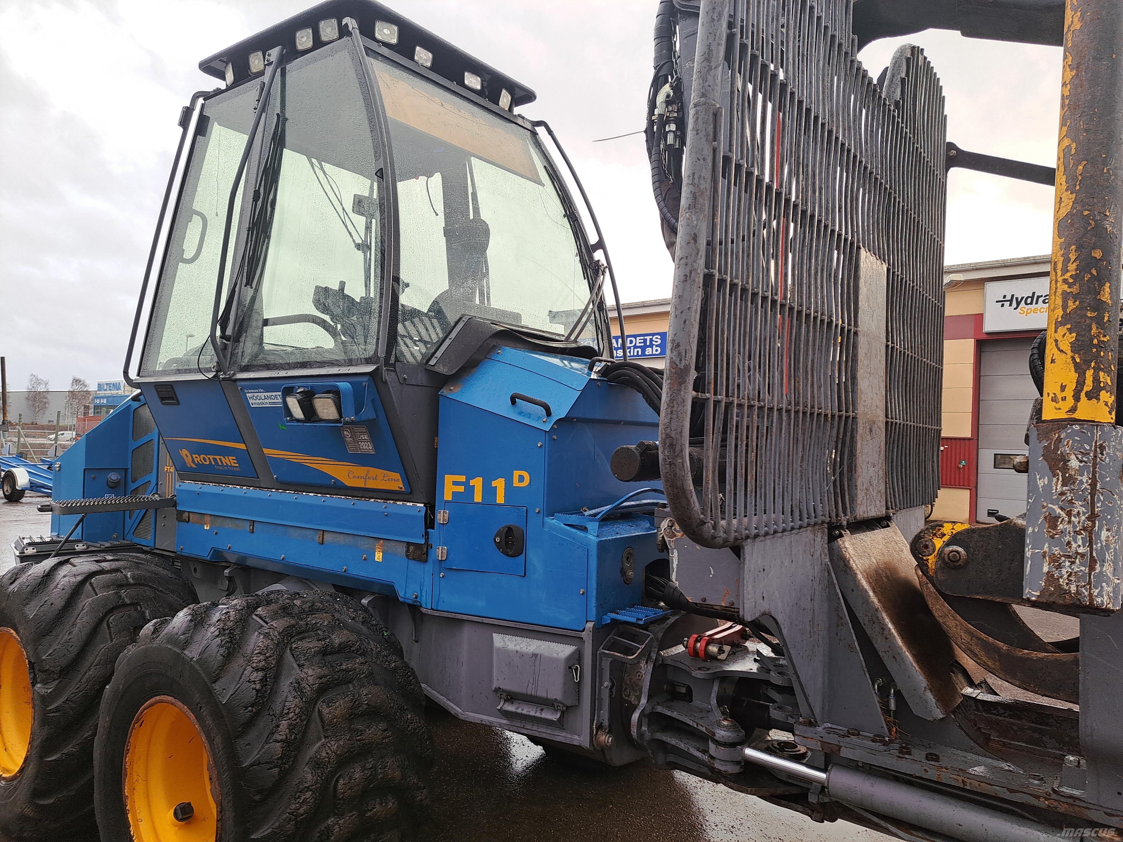 Rottne F11D شاحنات