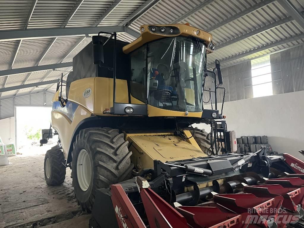 New Holland CX 6090 حصادات