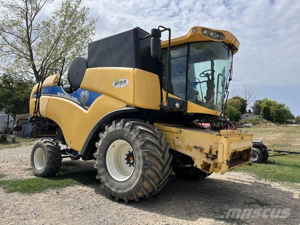 New Holland CX 6090 حصادات