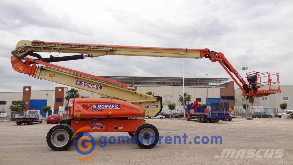 JLG 1250AJP رافعات سلة مفصلية