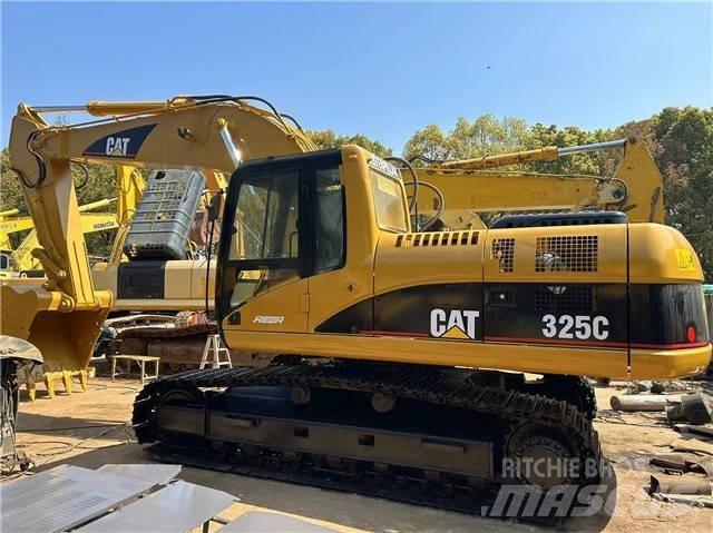 CAT 325 C حفارات زحافة