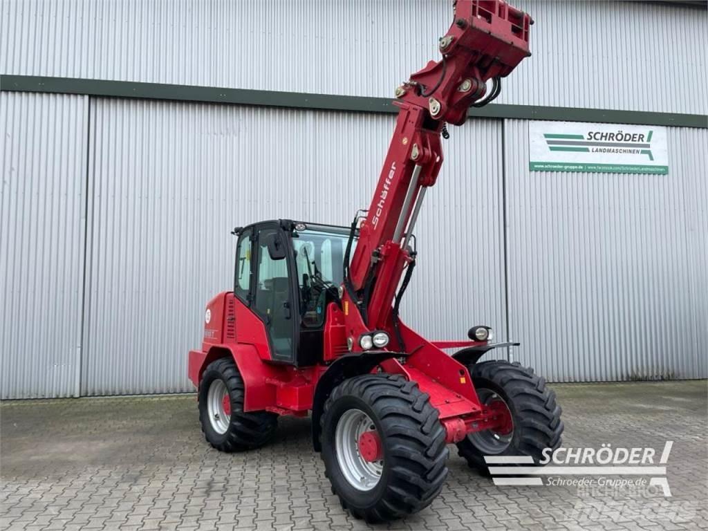 Schäffer 8610 T لوادر بعجل