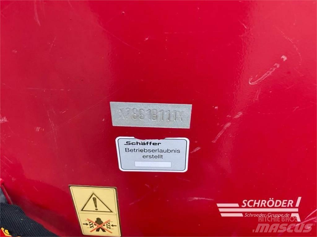 Schäffer 8610 T لوادر بعجل