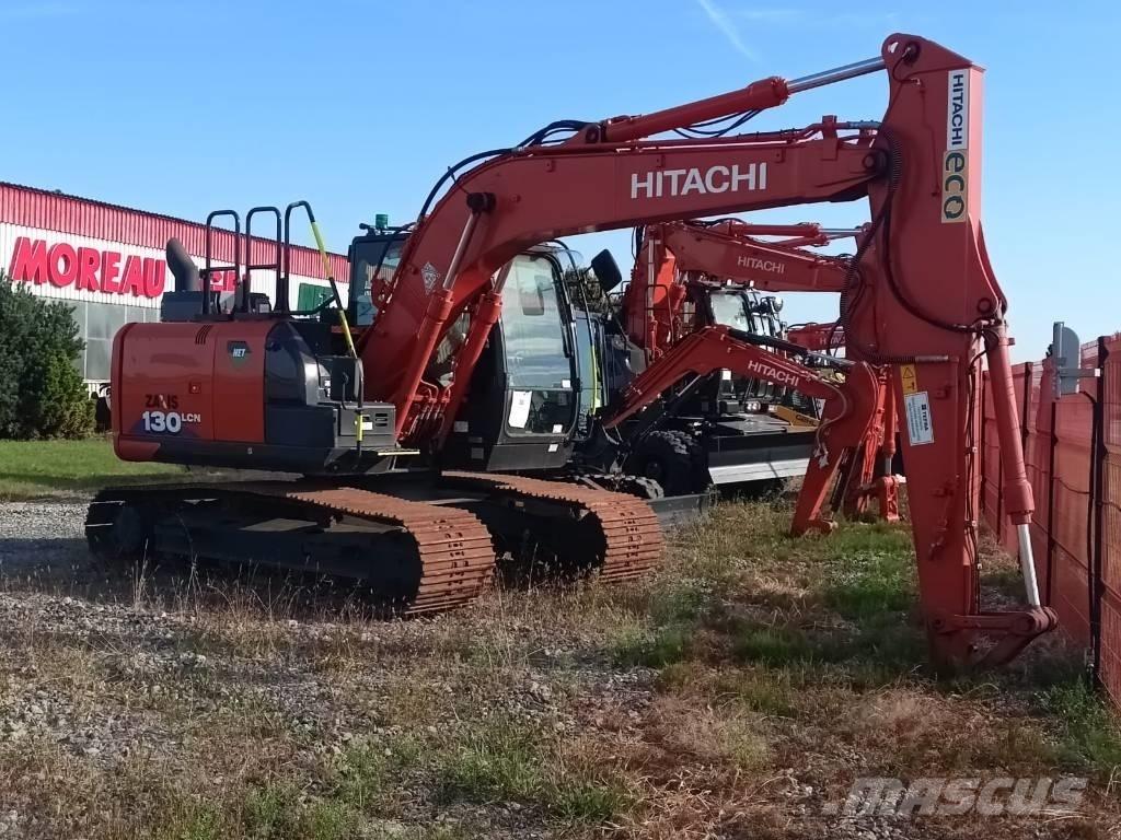 Hitachi ZX130 حفارات زحافة
