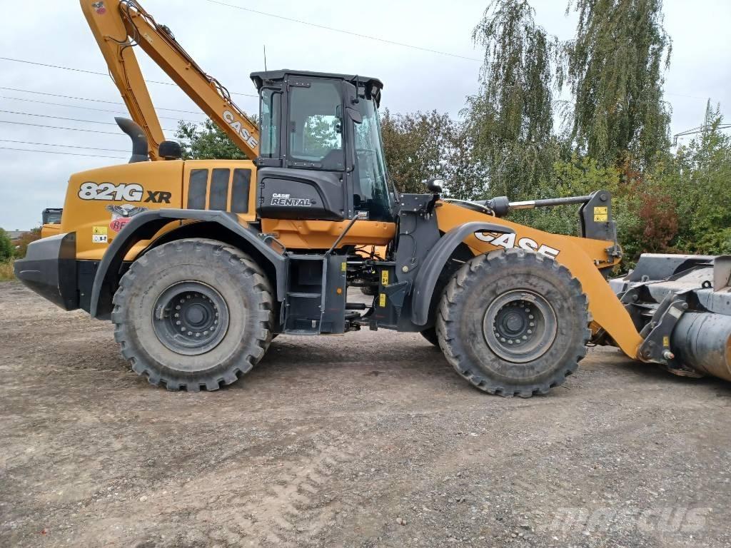 CASE 821G XR لوادر بعجل