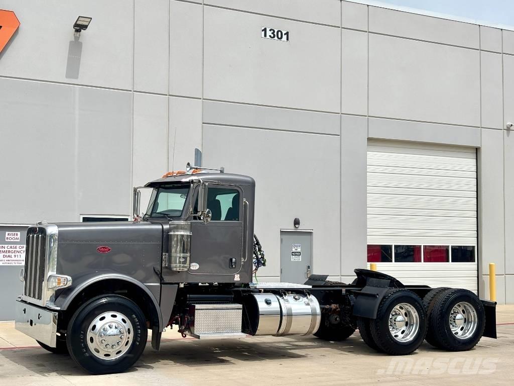 Peterbilt 389 وحدات الجر