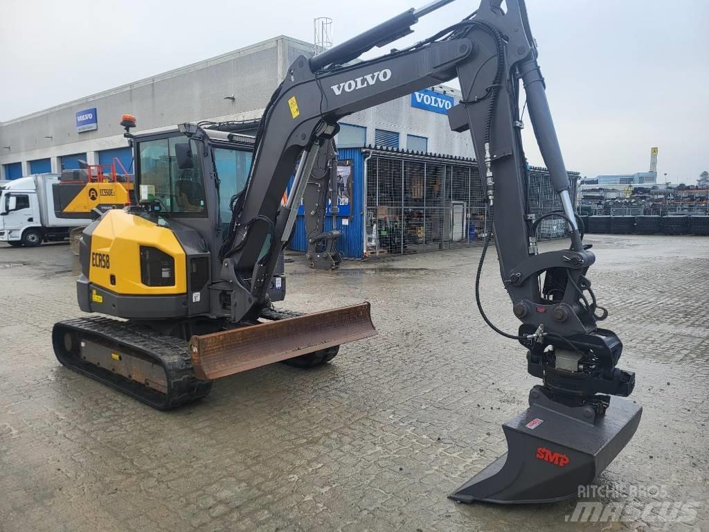 Volvo ECR58F حفارات وسط 7 طن - 12 طن