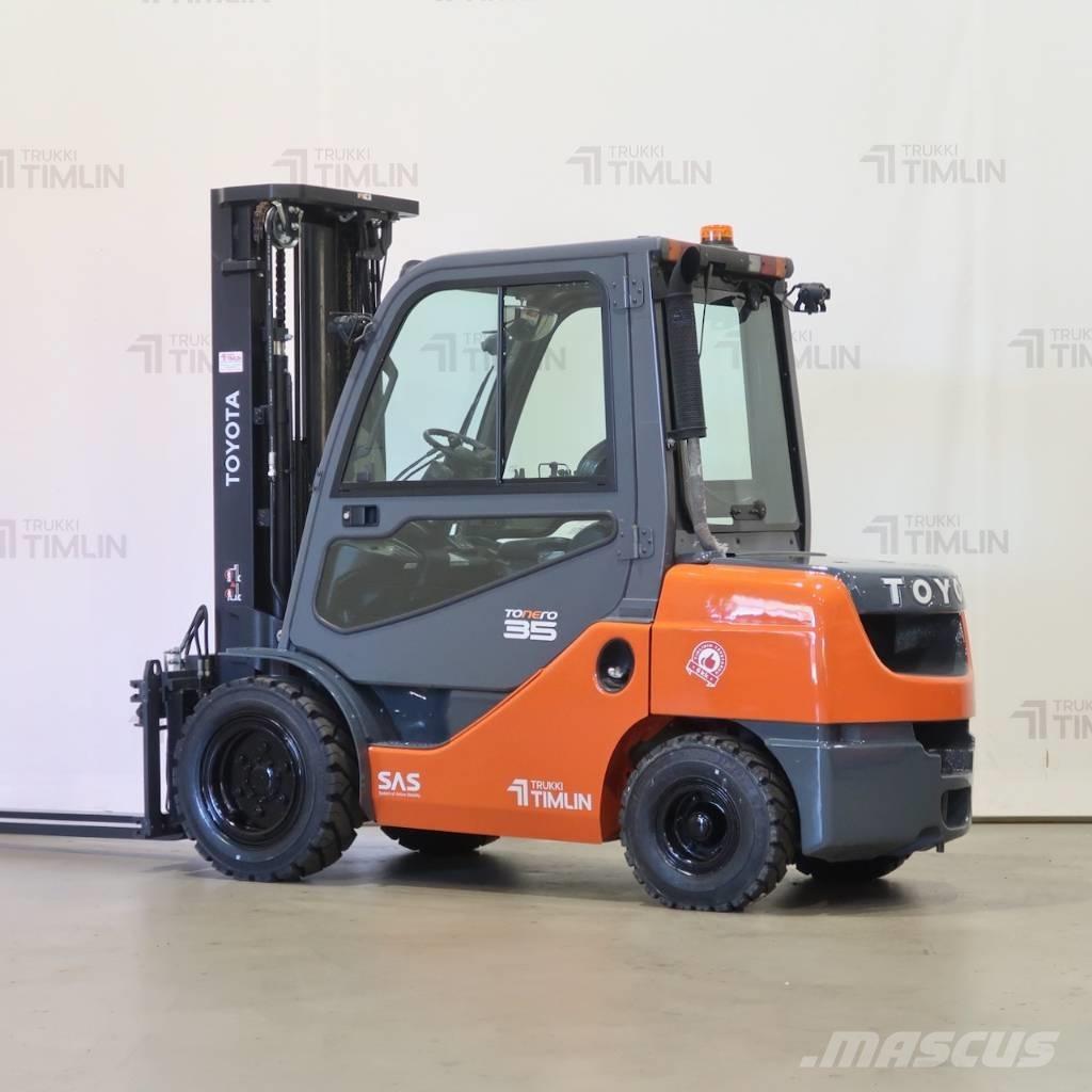 Toyota 02-8FDJF35 شاحنات الديزل