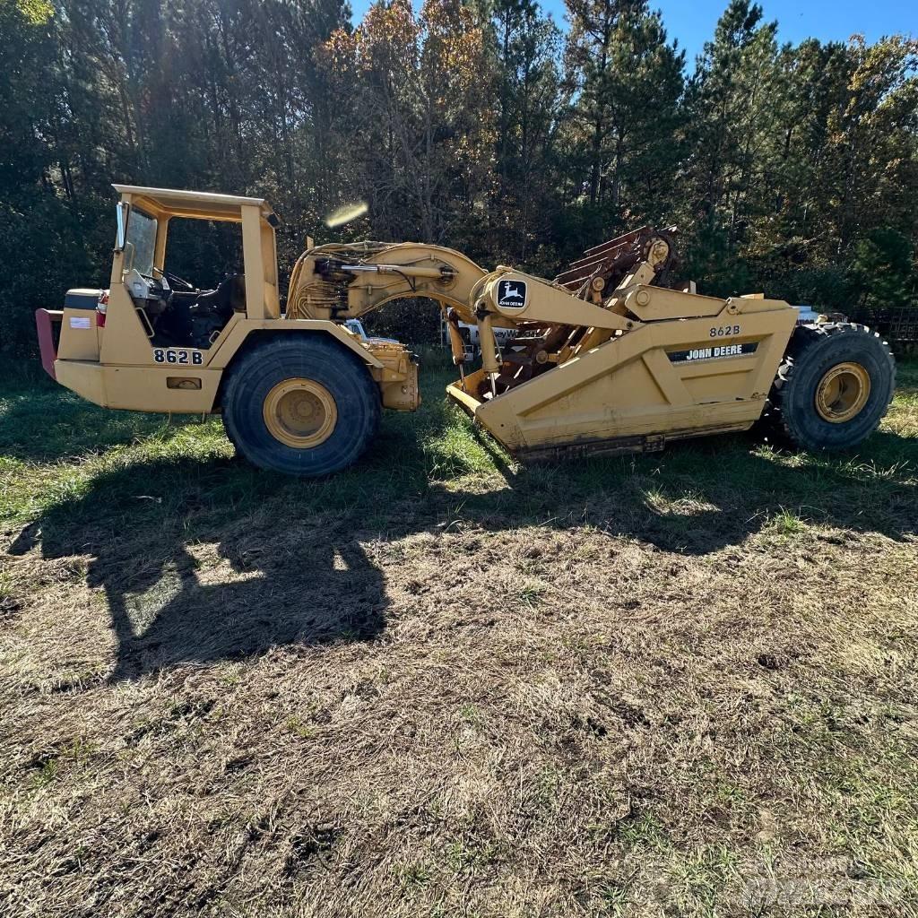 DEERE 862B كاشطات