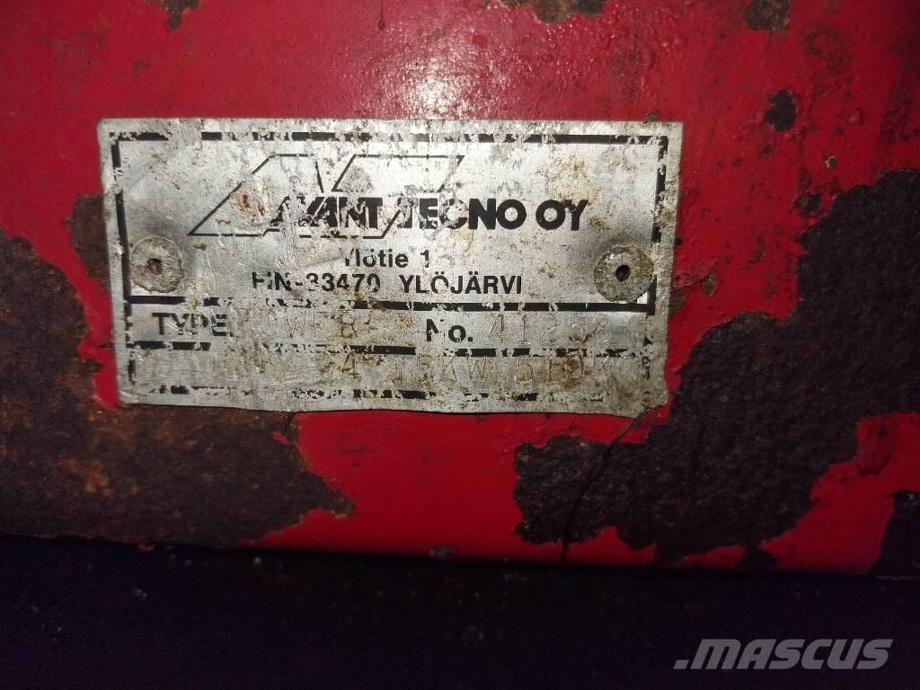 Avant Power 4WD لوادر صغيرة