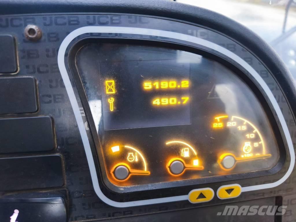 JCB 535-140 مناولات متداخلة