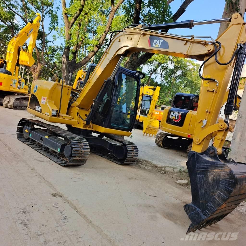 CAT 307 D حفارات وسط 7 طن - 12 طن