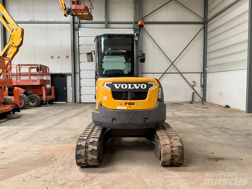 Volvo ECR 50 D حفارات صغيرة أقل من 7 طن (حفارات صغيرة)