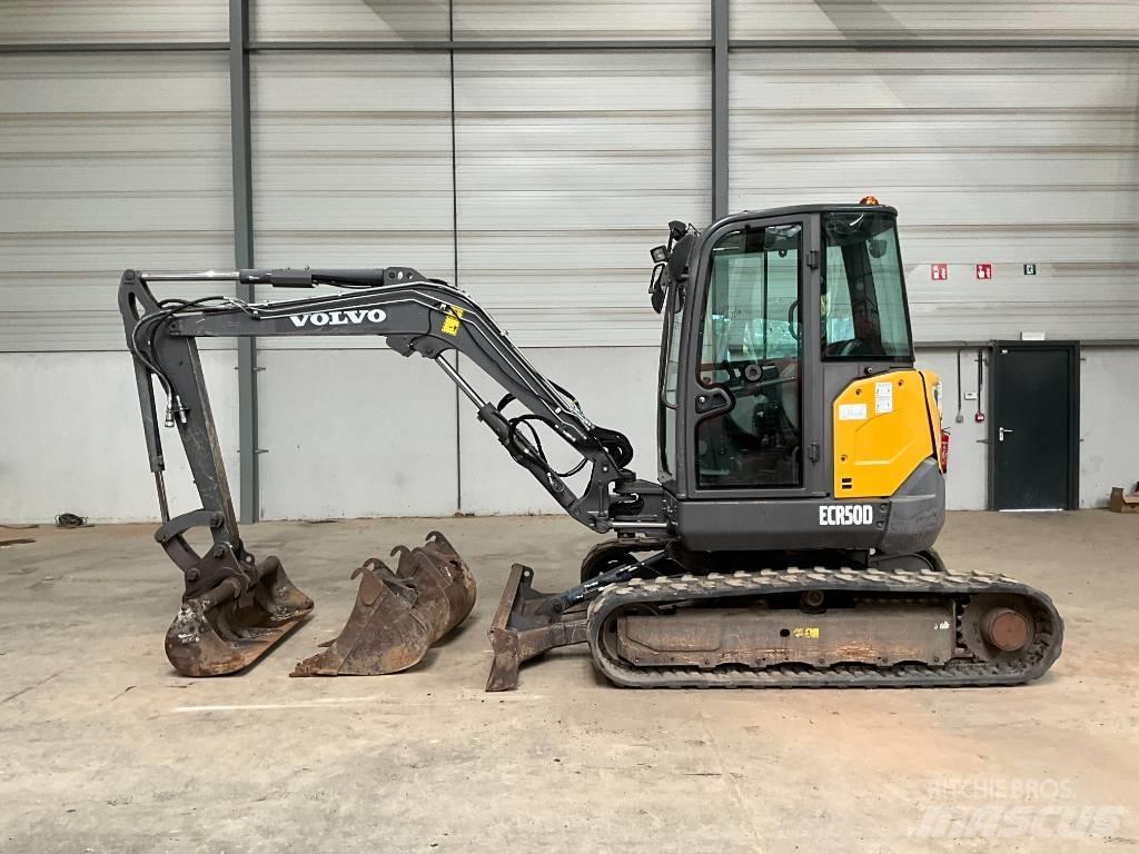 Volvo ECR 50 D حفارات صغيرة أقل من 7 طن (حفارات صغيرة)