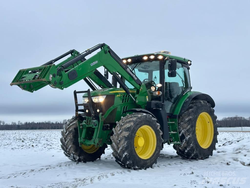 John Deere 6125 R الجرارات