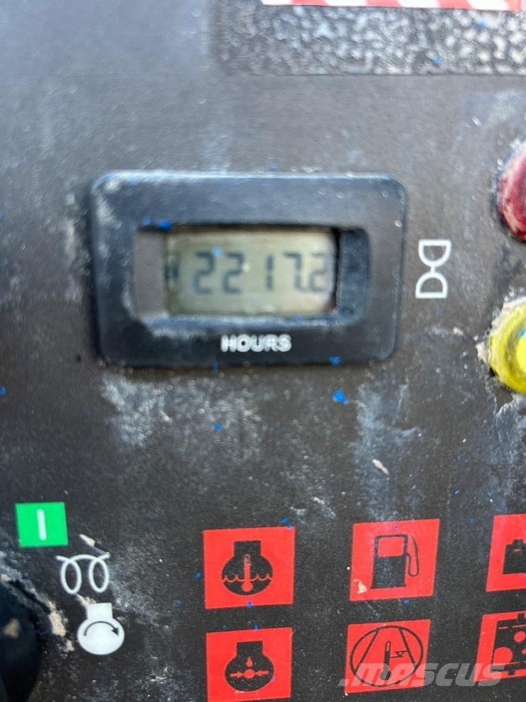 Doosan 7/73-10 مكابس