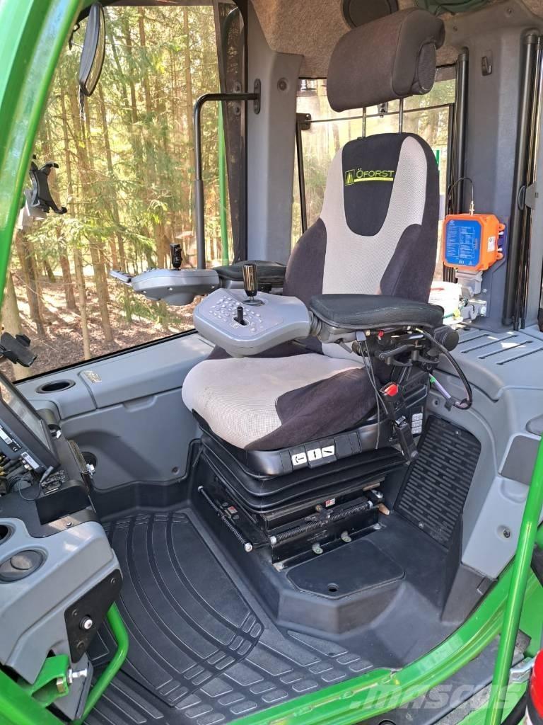 John Deere 1110 G شاحنات